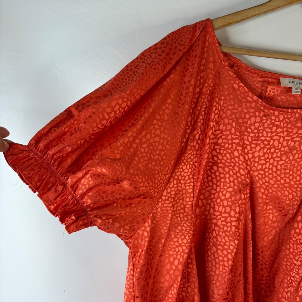 Umgee Tunic Top Women 2XL Orange Animal Print Puff Sleeve High Low Satin - Picture 3 of 8